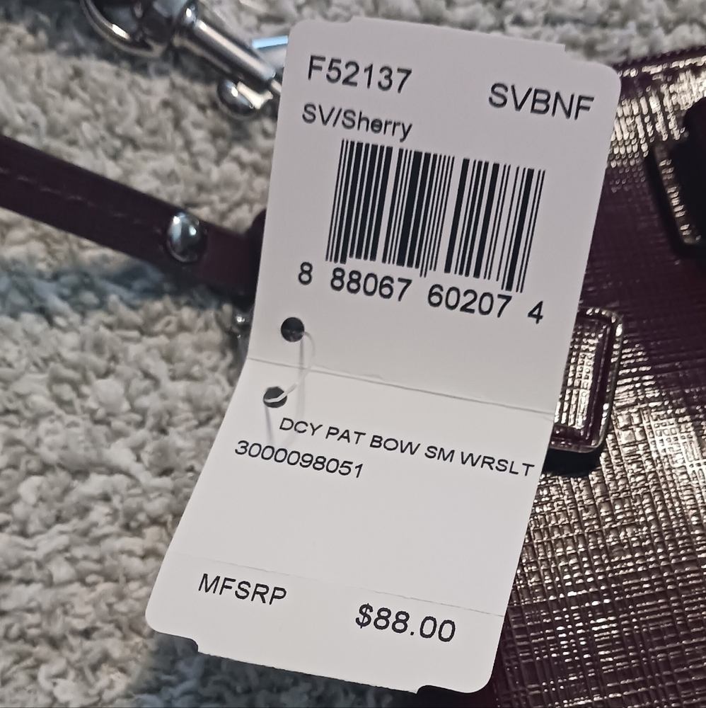 👛 Coach Wristlet - Picture 4 of 11